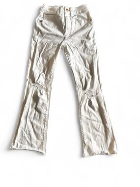 Express white high-waisted cropped flare distressed jeans Sz 00R